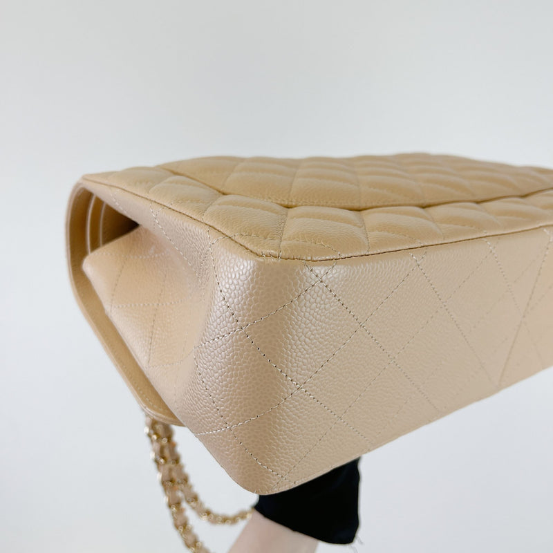 Double Flap Jumbo Caviar Beige GHW