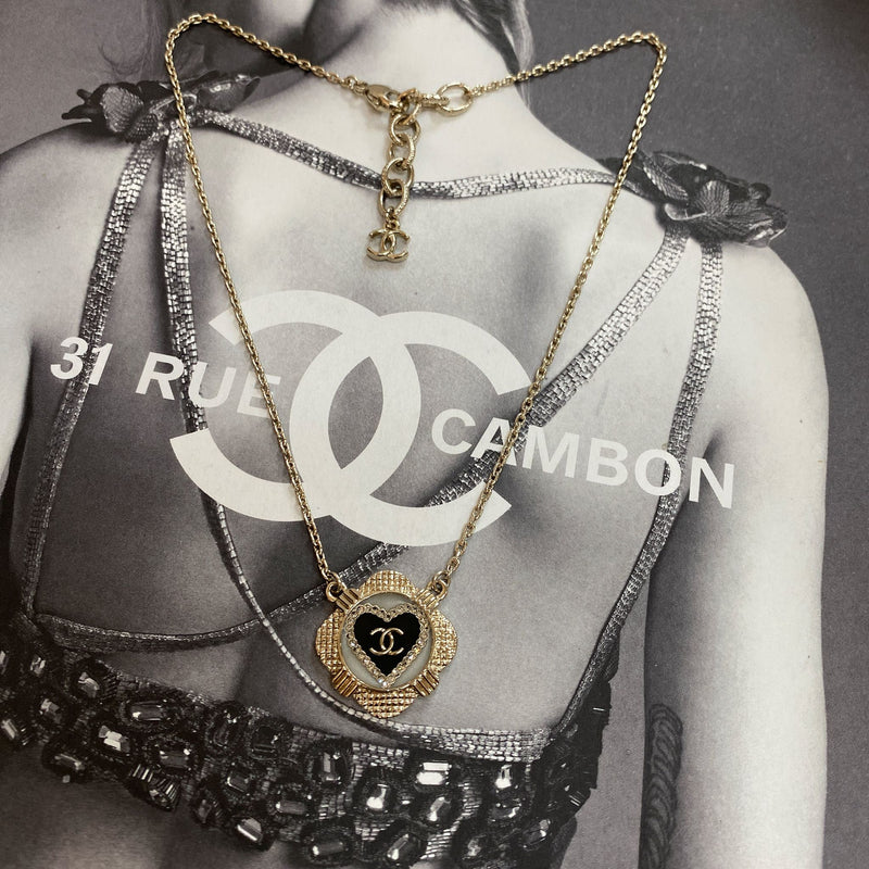Authentic RARE Chanel CC F12V logo classic timeless crystal necklace box  receipt