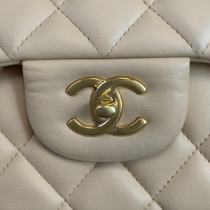 Classic Double Flap Jumbo Lambskin Beige GHW