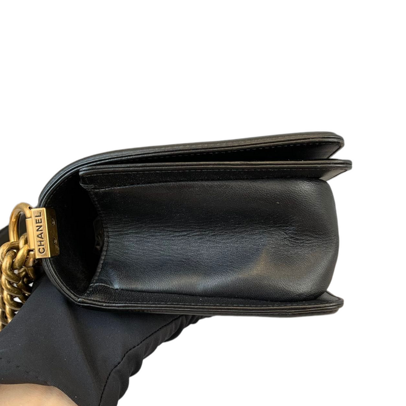 Boy Old Medium Lambskin Black GHW