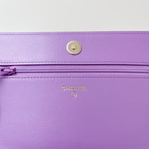 Boy Wallet on Chain Caviar Lilac LGHW