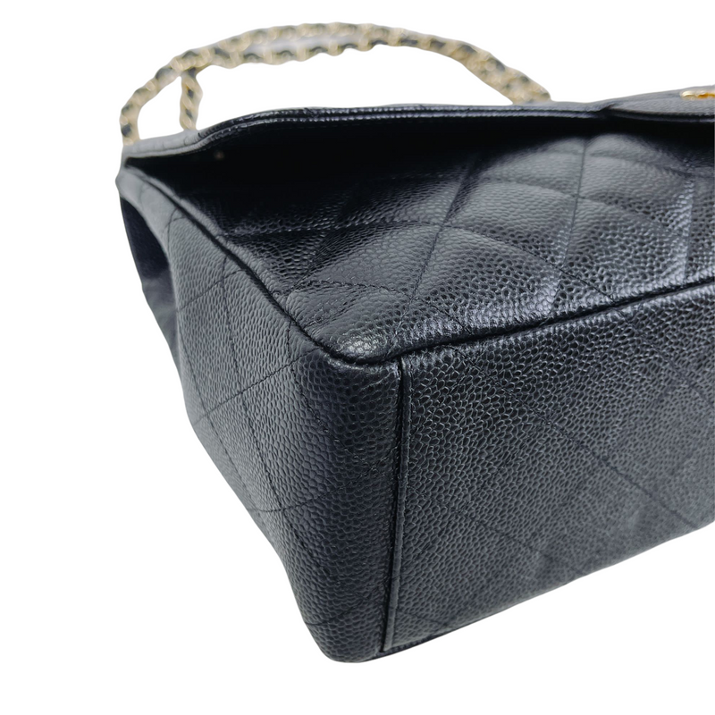 Classic Single Flap Maxi Caviar Black GHW