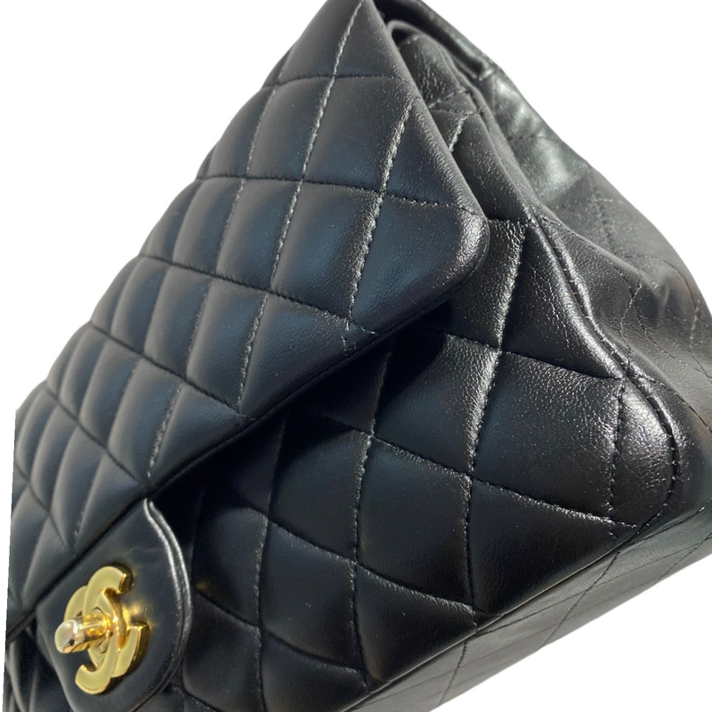 Classic Flap Medium Lambskin Black GHW