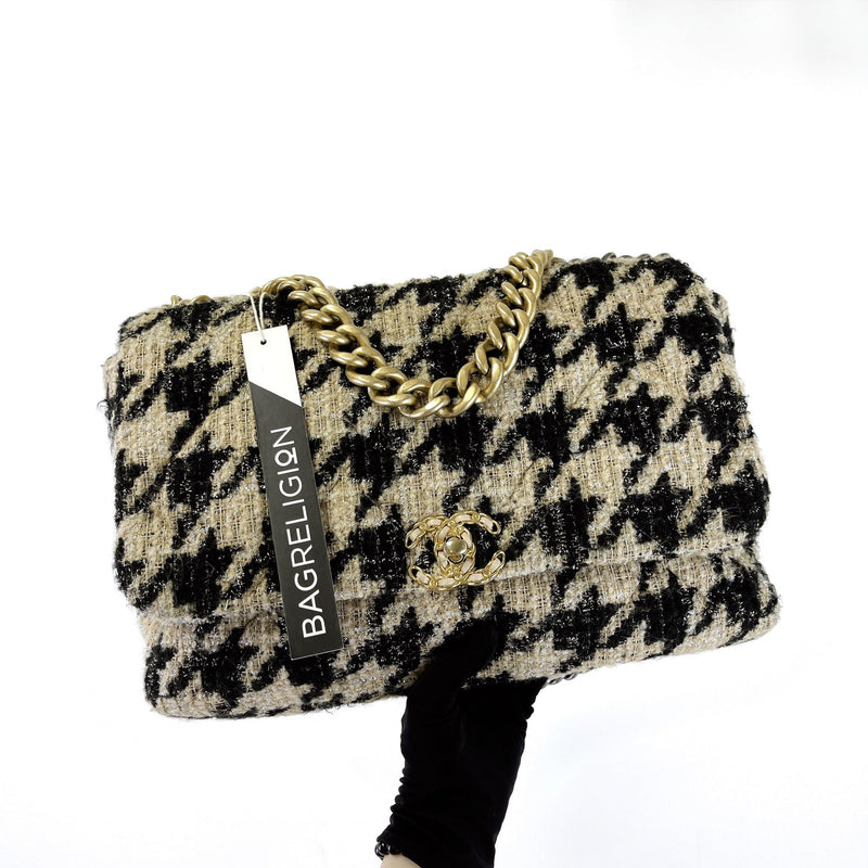 Maxi Chanel 19 Houndstooth Tweed 19K Beige Black – Bag Religion