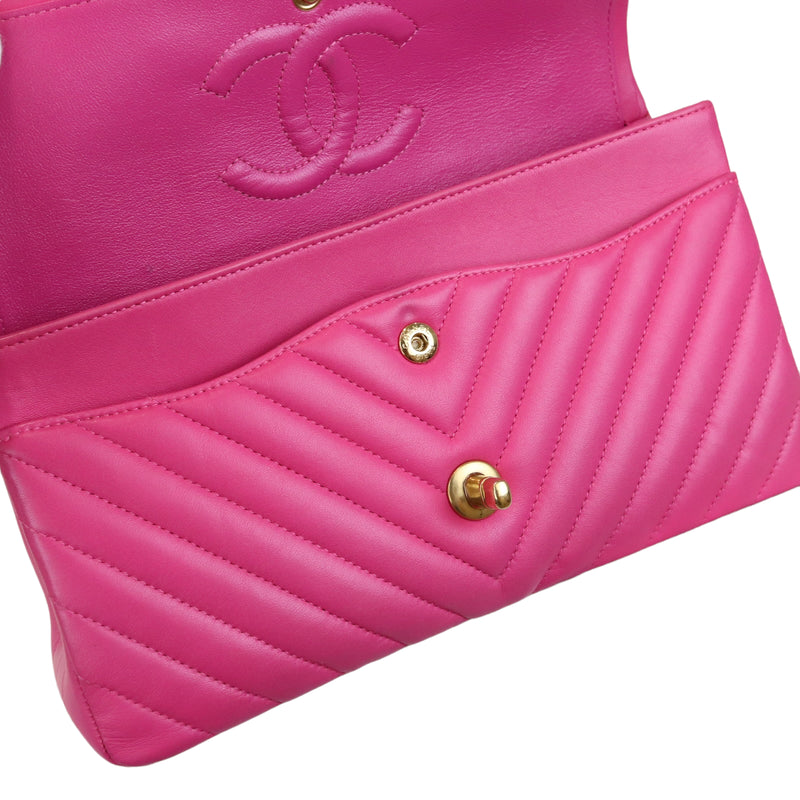 Classic Chevron Flap Medium Lambskin Pink GHW