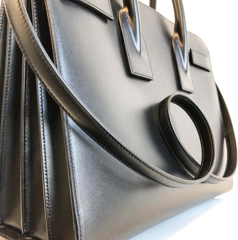 Sac De Jour in smooth black leather
