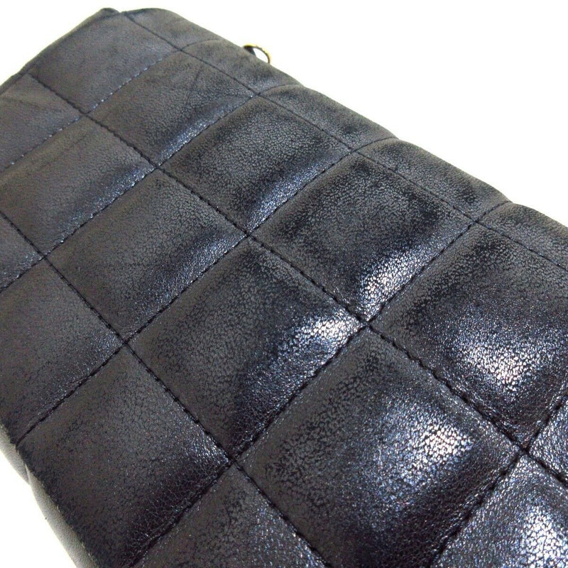 Chanel Black Lambskin Chocolate Bar CC Pochette Bag For Sale at