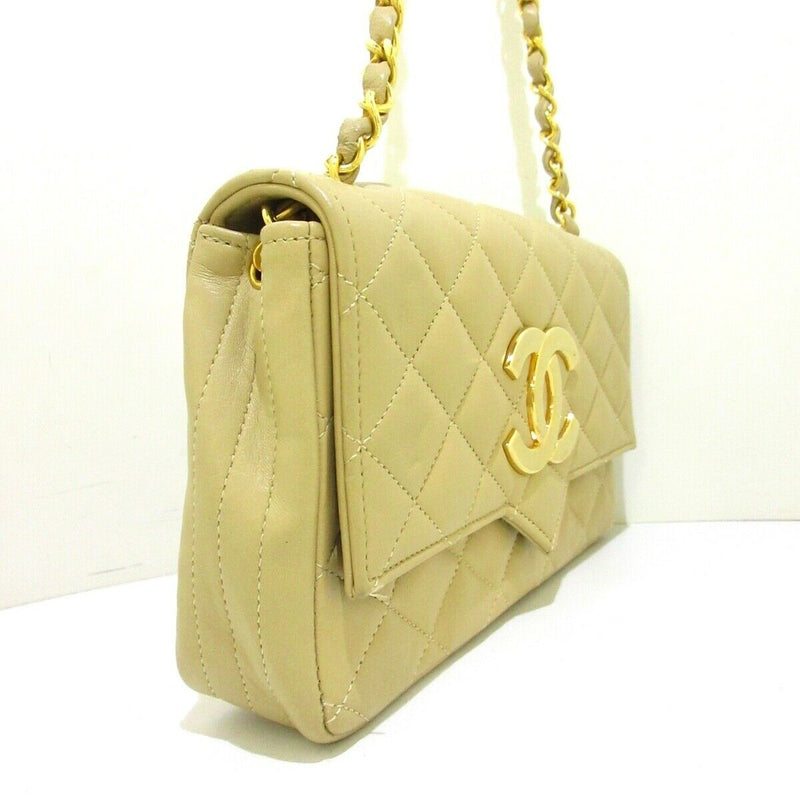 Vintage CC Logo Bag Lambskin Beige GHW