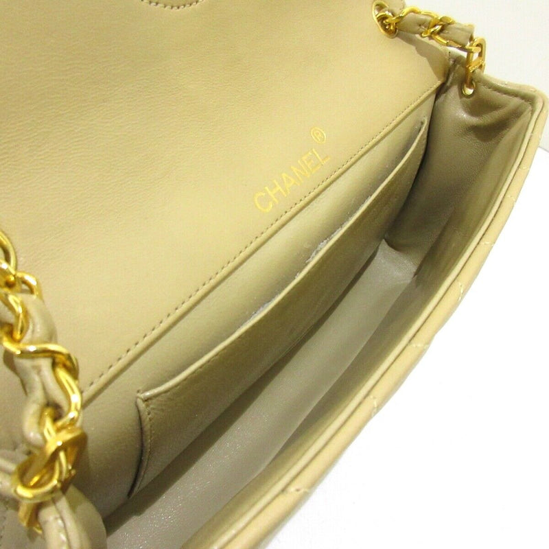 Vintage CC Logo Bag Lambskin Beige GHW