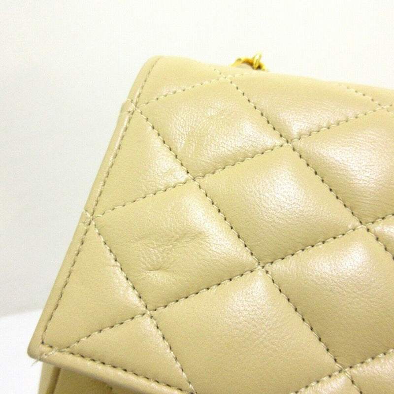 Vintage CC Logo Bag Lambskin Beige GHW