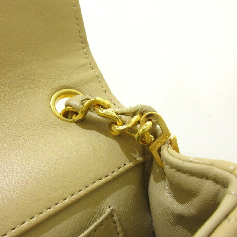 Vintage CC Logo Bag Lambskin Beige GHW