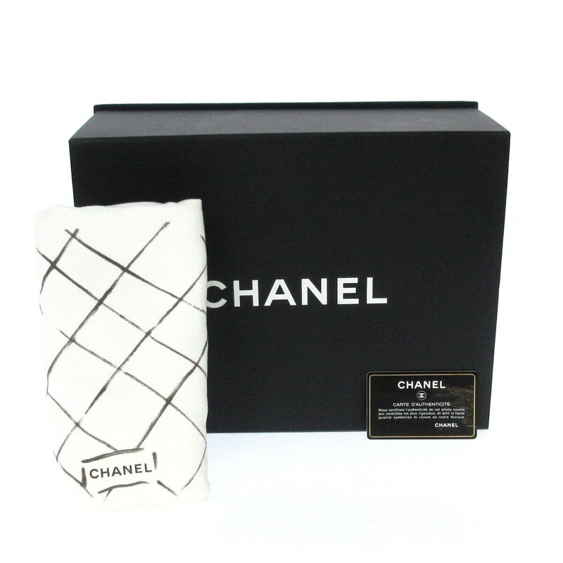 Classic Double Flap Caviar Medium Beige GHW
